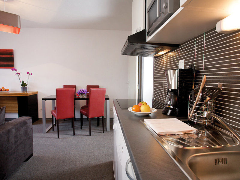 Lagrange Apart'Hotel Strasbourg Wilson Экстерьер фото